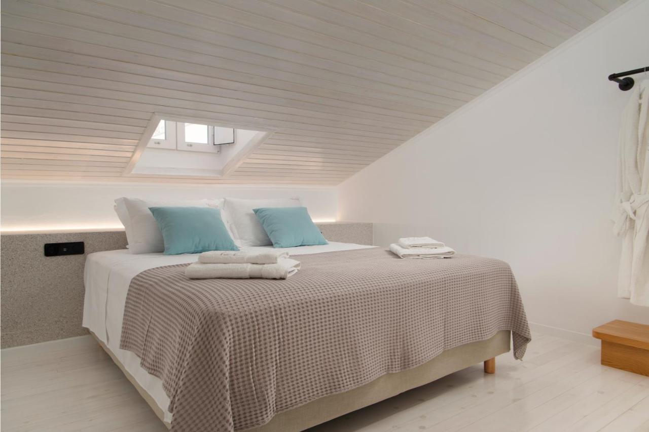 Istion Andros Luxury Suites Extérieur photo