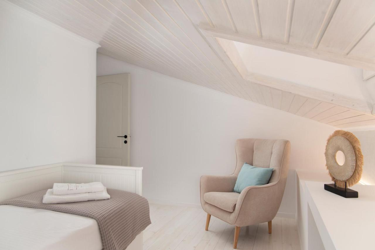 Istion Andros Luxury Suites Extérieur photo