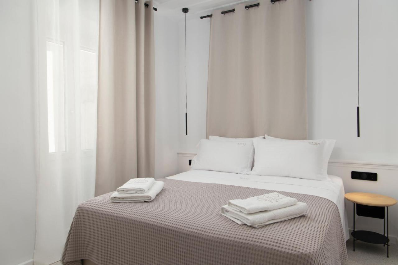 Istion Andros Luxury Suites Extérieur photo
